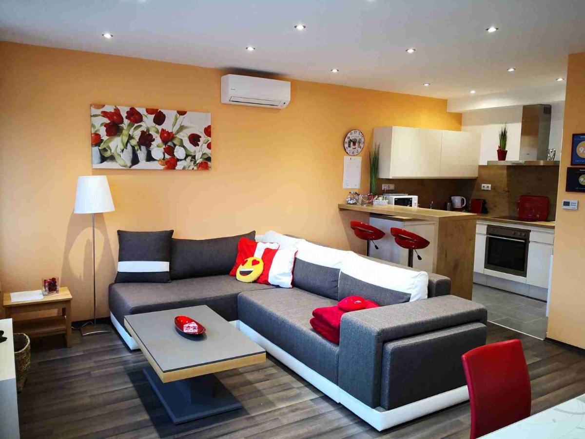 Zafír Sziget Apartman Sárvár Exterior foto
