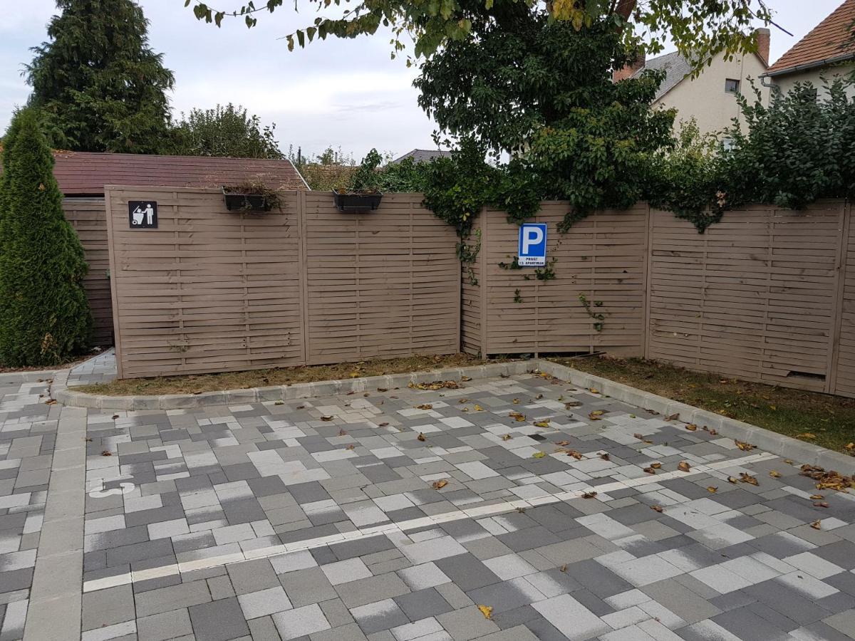 Zafír Sziget Apartman Sárvár Exterior foto