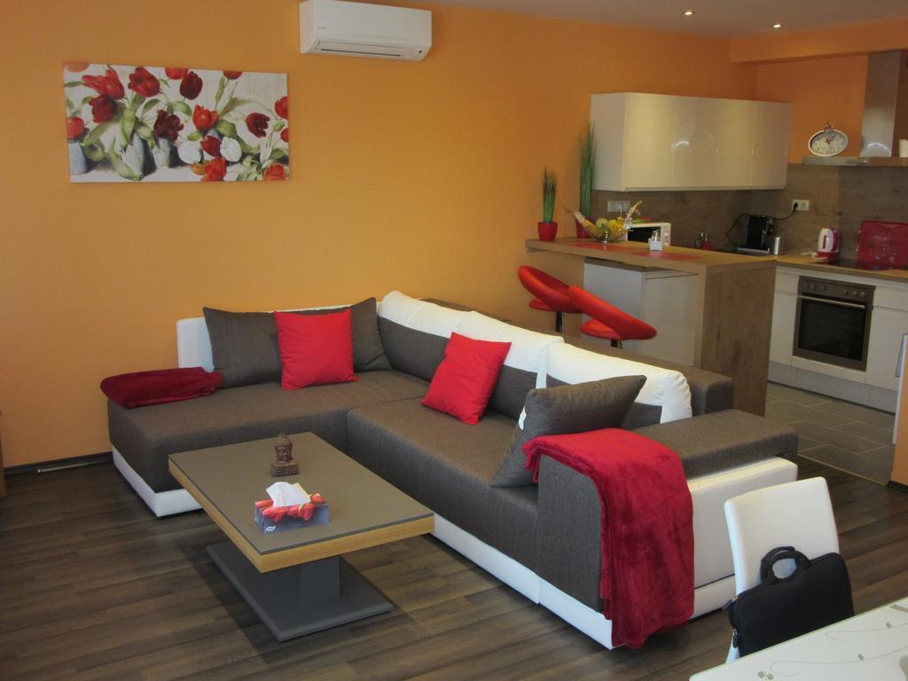 Zafír Sziget Apartman Sárvár Exterior foto