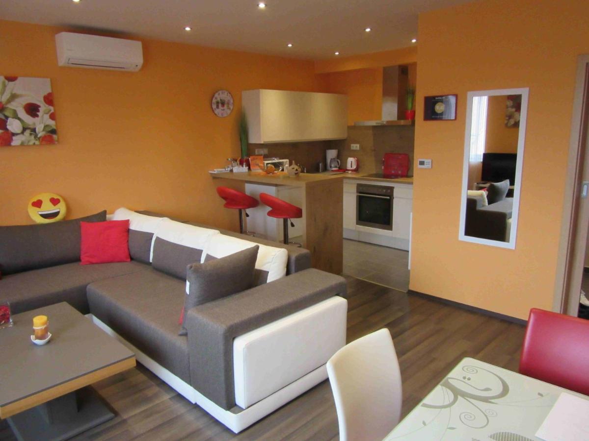 Zafír Sziget Apartman Sárvár Exterior foto